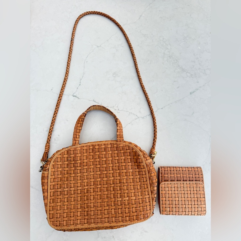 VINTAGE TALBOTS WOVEN LEATHER PURSE CROSSBODY WALLET SET
